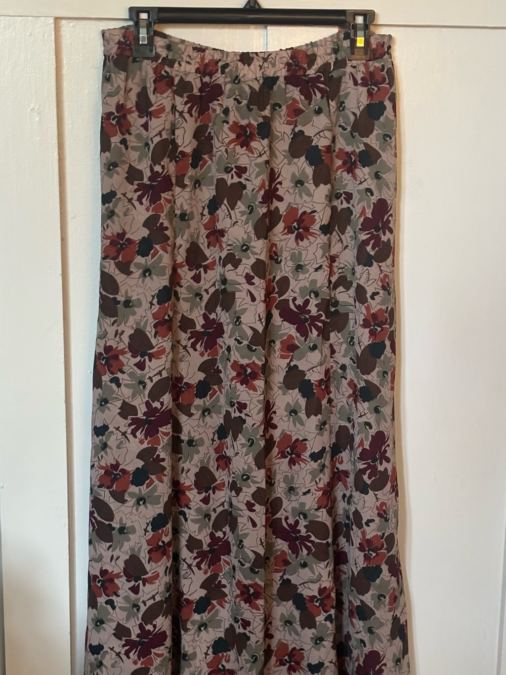 TWEEDS maxi-skirt FALL Floral size L $38